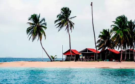 Playa en Isla Guanidub